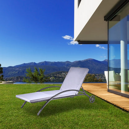 wuuhoo® I Polyratten Sonnenliege Sylta mit Räder I Gartenliege 5-fach höhenverstellbar I Strandliege mit Armlehne incl. Kissen I Metall pulverbeschichtet I Wetterfest für Innen und Außen